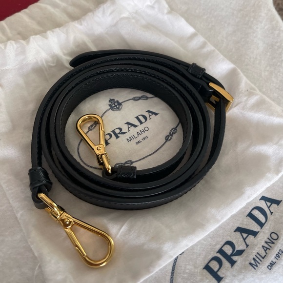 Prada Galleria Bag / Crossbody / Tote - Picture 2 of 4